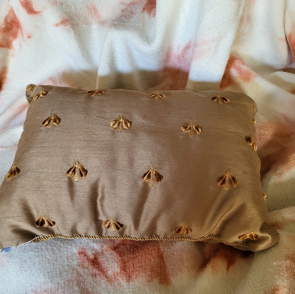 Silk pillow with embroidered bees
